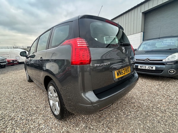 Used Peugeot 5008 2013 for sale - 76192134: Photo 7