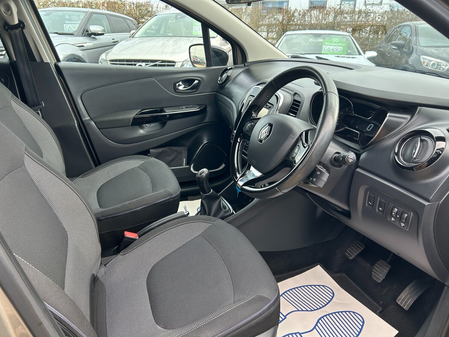 Used Renault Captur 2015 for sale - 77335817: Photo 13