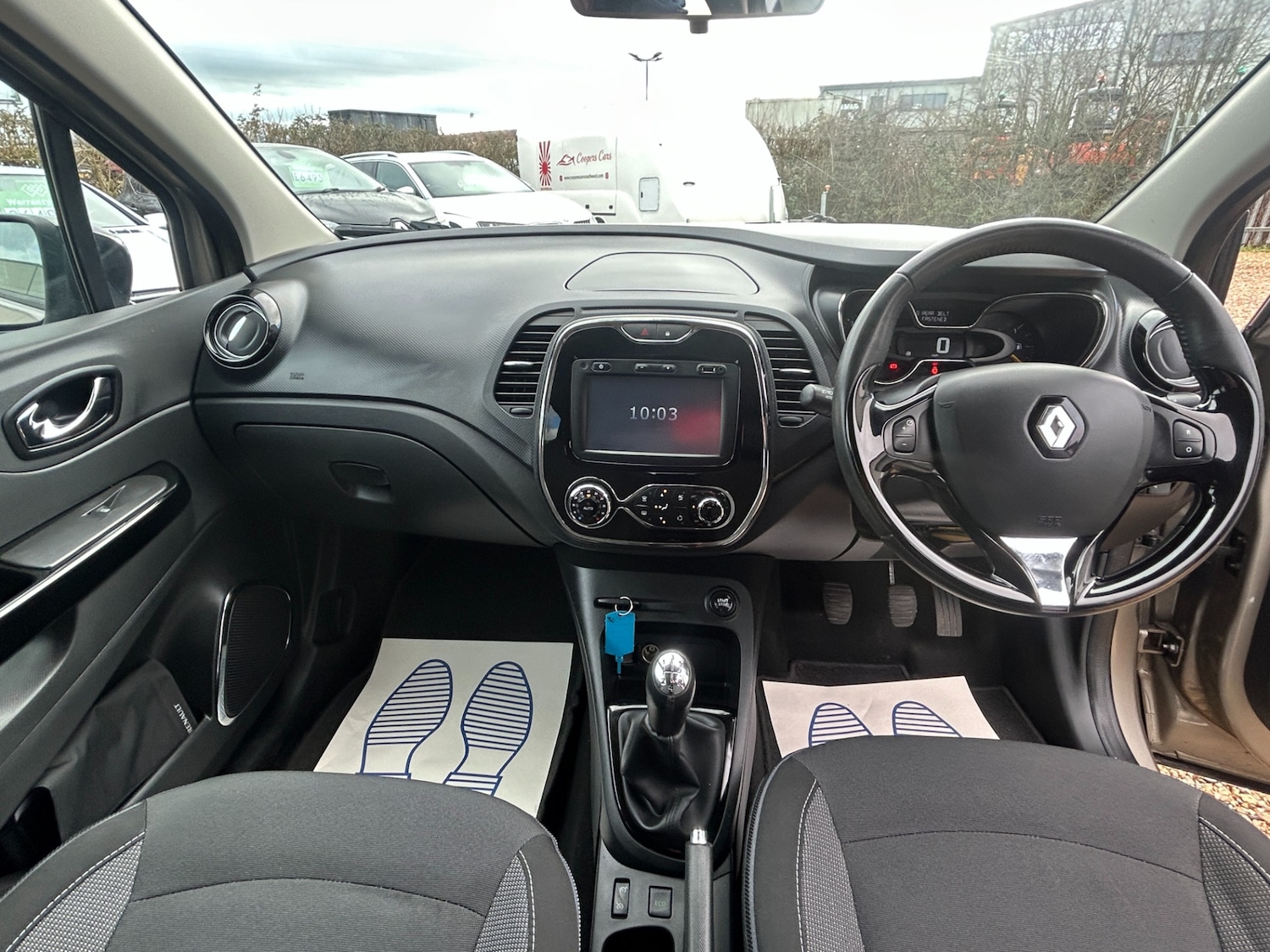 Used Renault Captur 2015 for sale - 77335817: Photo 14