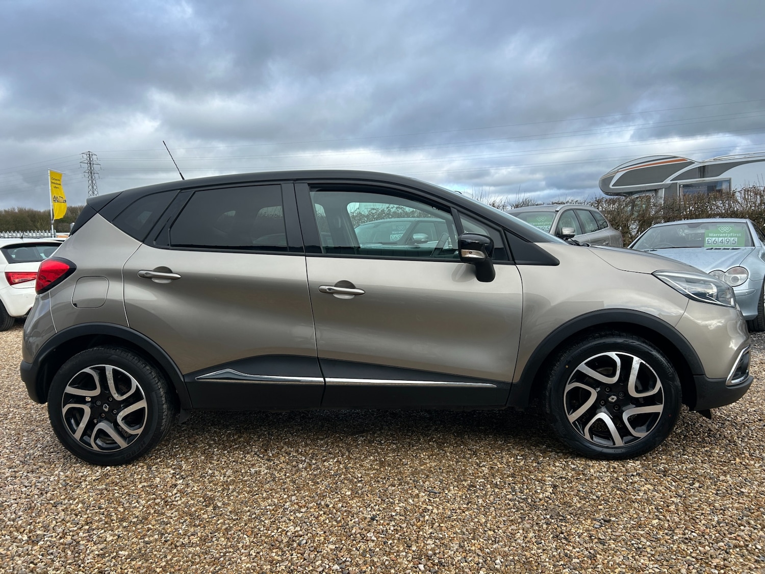 Used Renault Captur 2015 for sale - 77335817: Photo 5