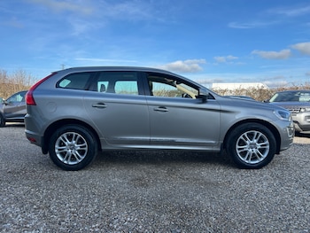 Used Volvo XC60 2014 for sale - 77532453: Photo