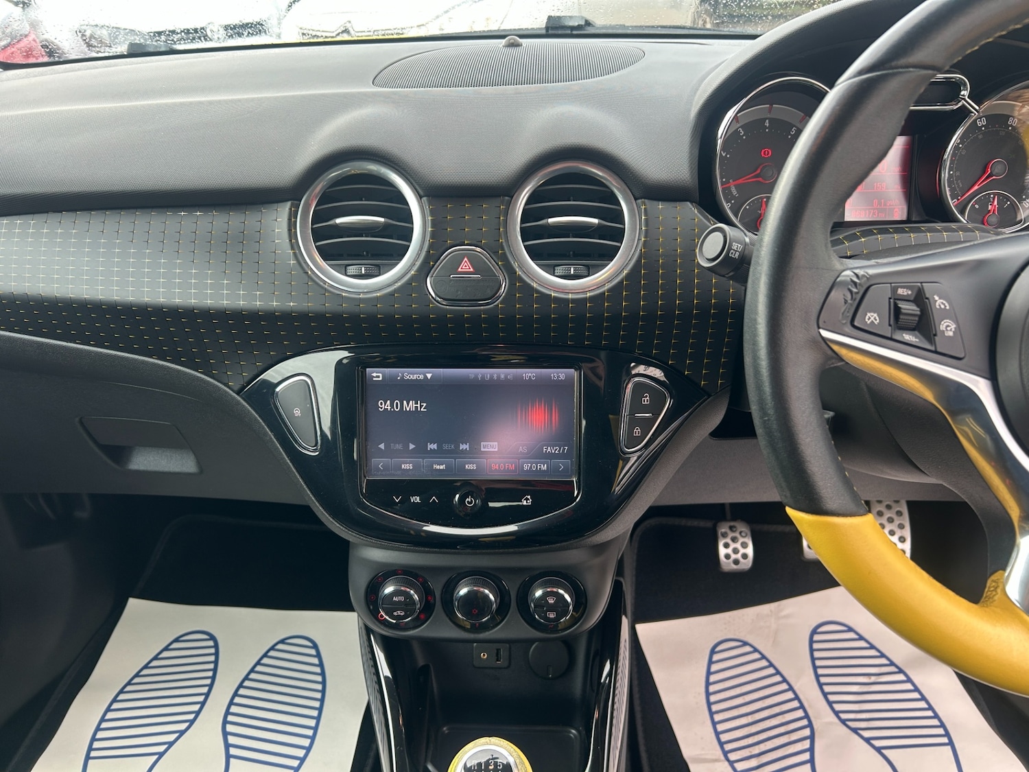 Used Vauxhall ADAM 2015 for sale - 77339810: Photo 20