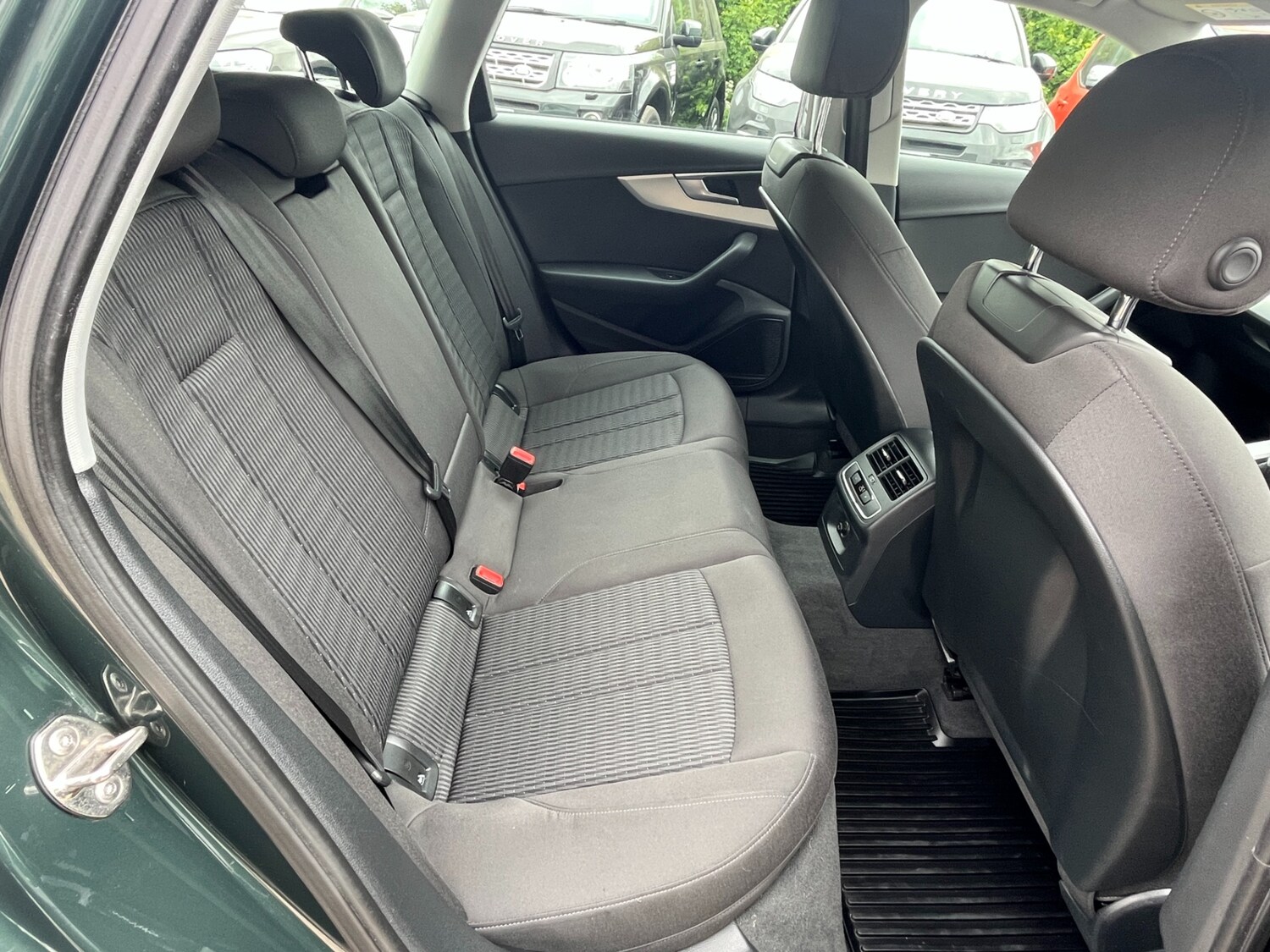 Used Audi A4 2016 for sale - 76553918: Photo 14