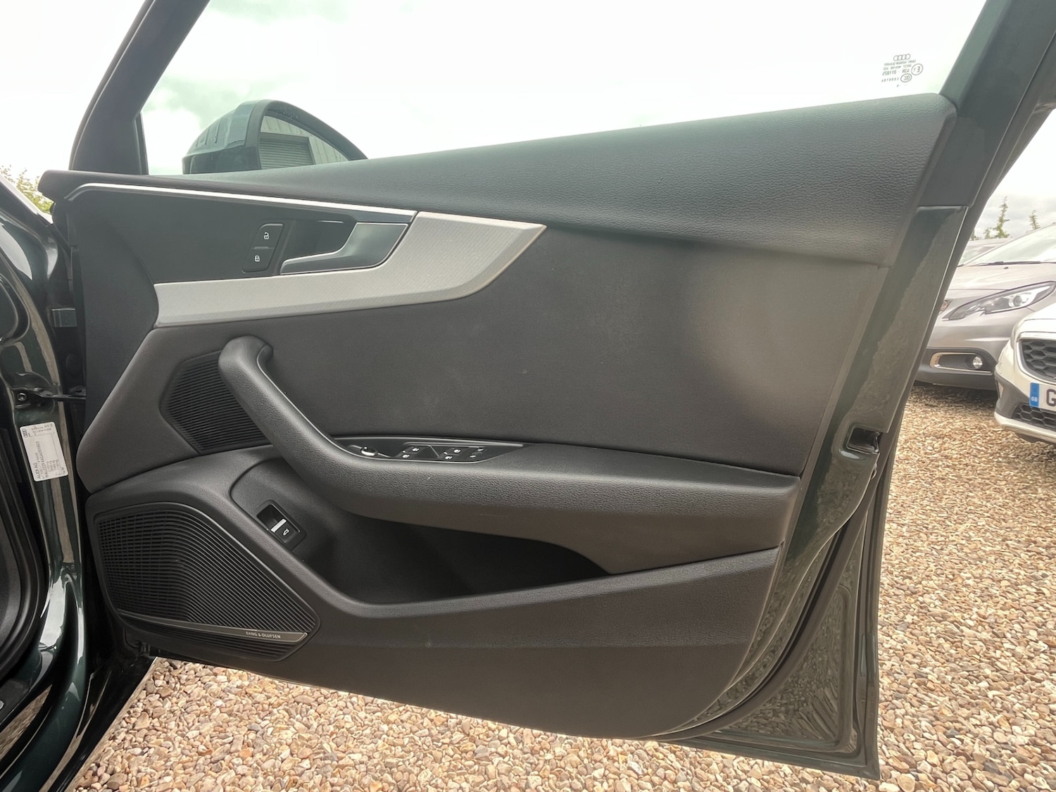 Used Audi A4 2016 for sale - 76553918: Photo 9