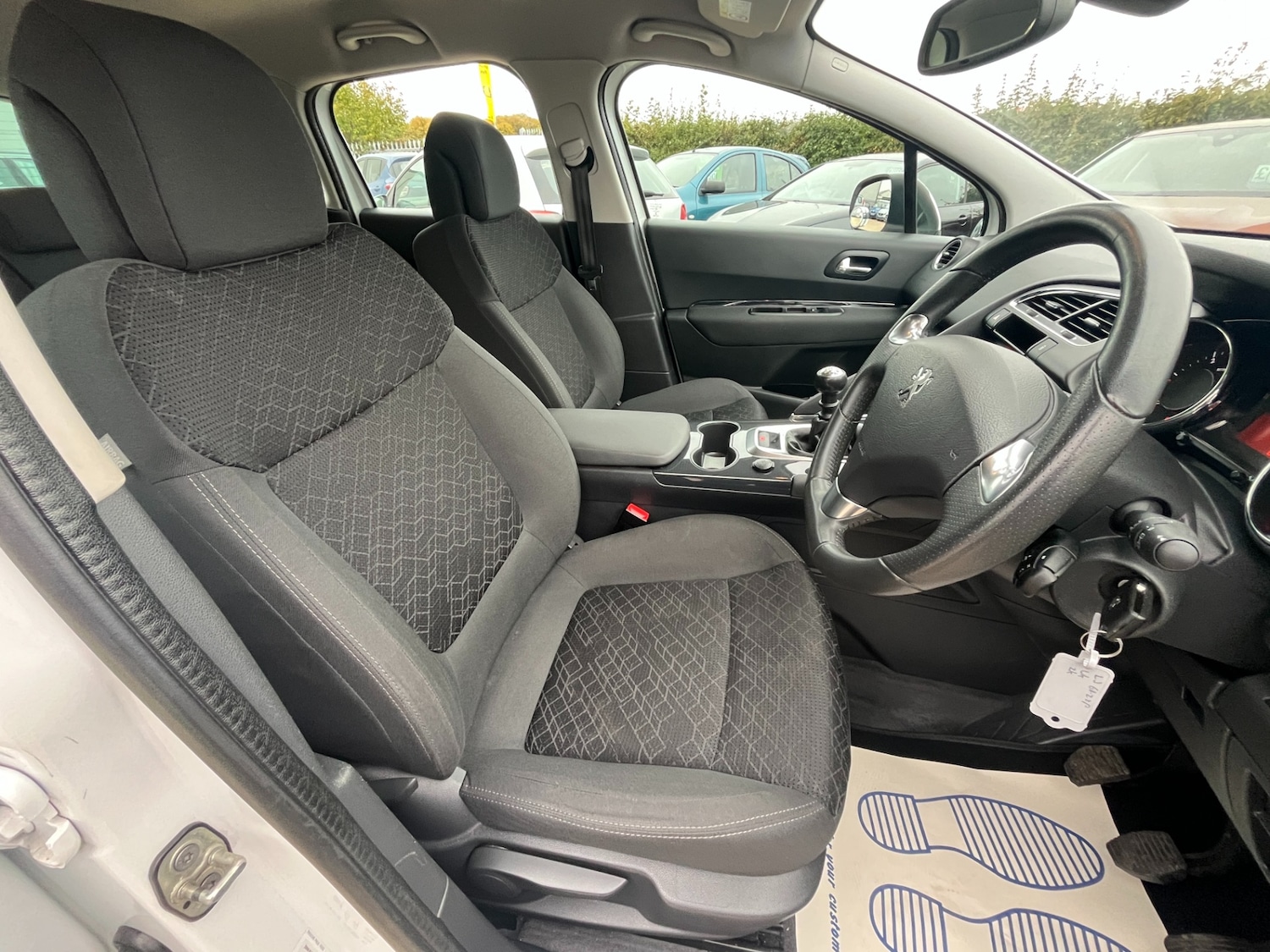 Used Peugeot 3008 2014 for sale - 76046086: Photo 12