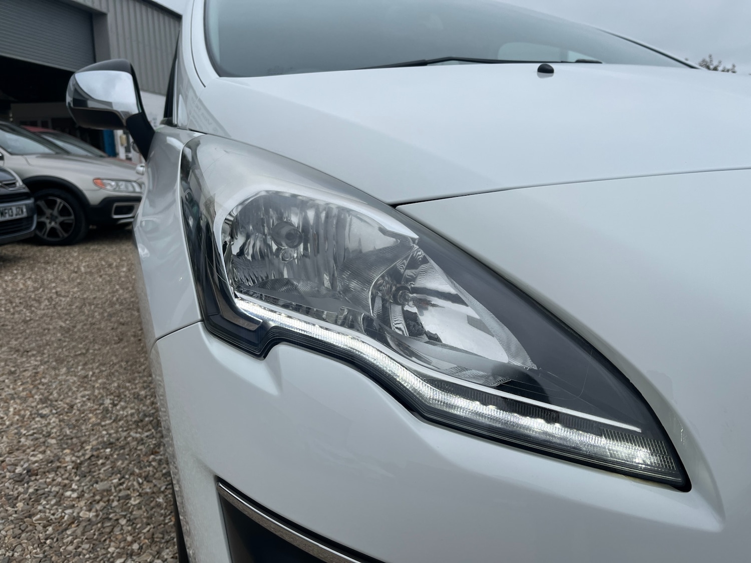 Used Peugeot 3008 2014 for sale - 76046086: Photo 9