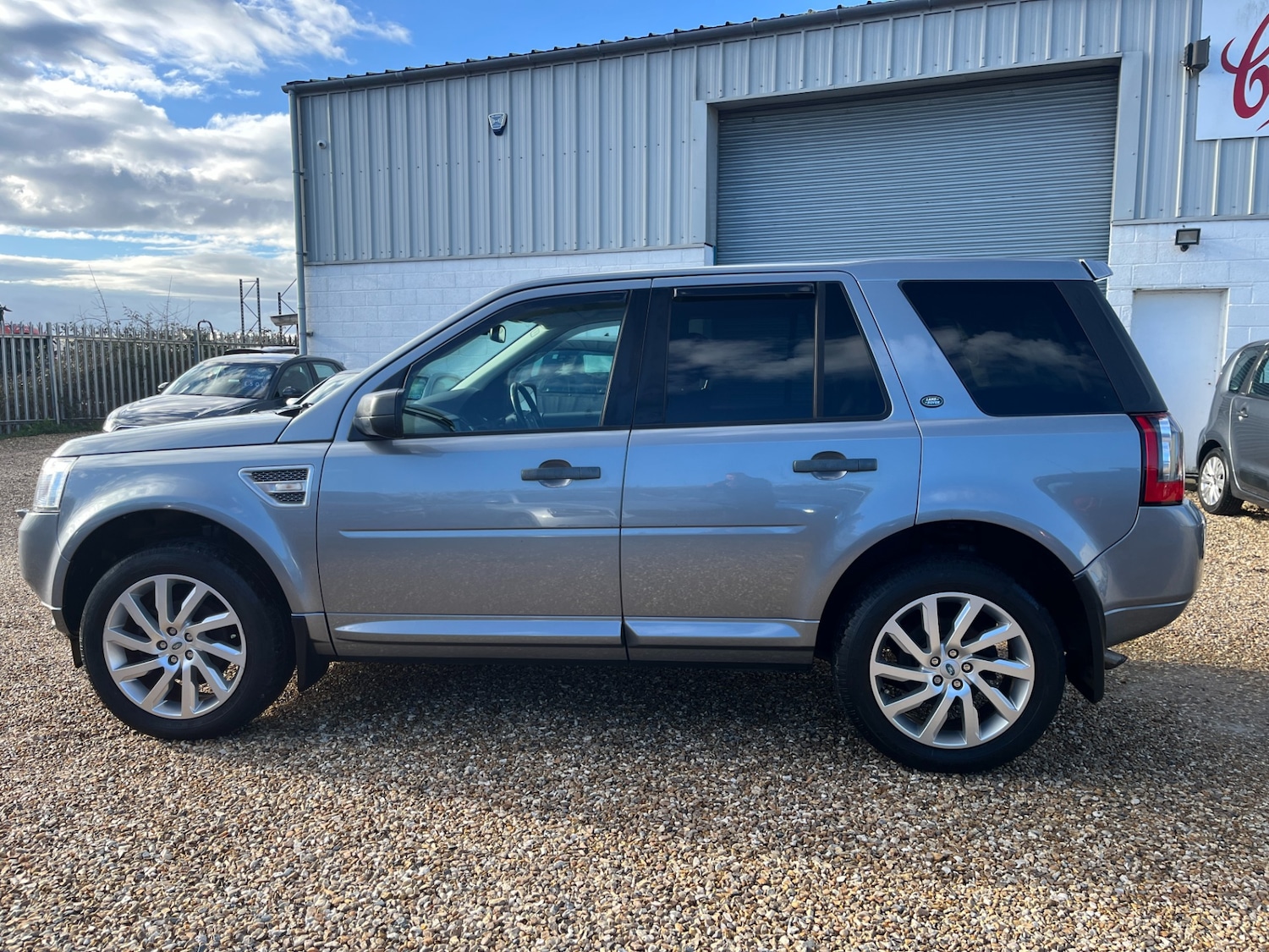 Used Land Rover Freelander 2011 for sale - 77339813: Photo 9
