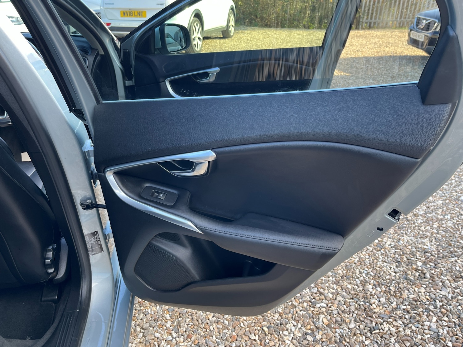 Used Volvo V40 2018 for sale - 77617899: Photo 15