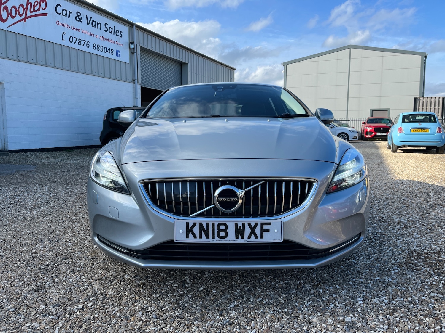 Used Volvo V40 2018 for sale - 77617899: Photo 3