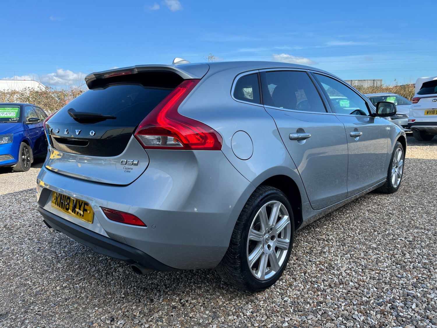 Used Volvo V40 2018 for sale - 77617899: Photo 6