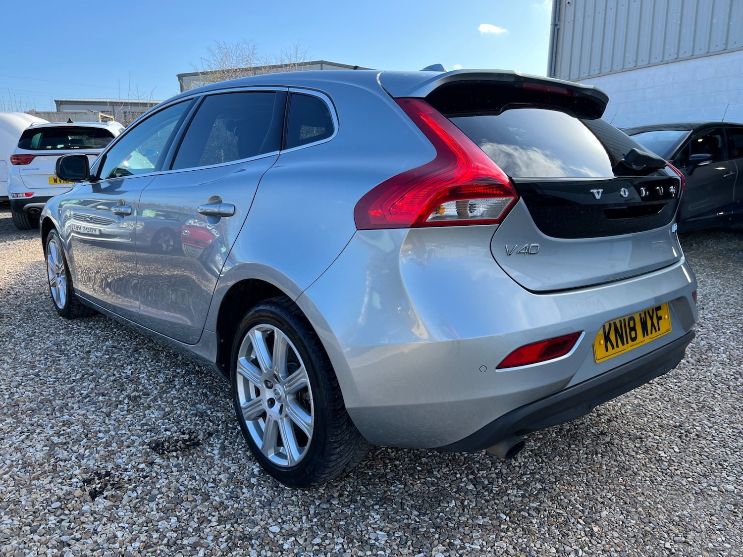 Used Volvo V40 2018 for sale - 77617899: Photo 8