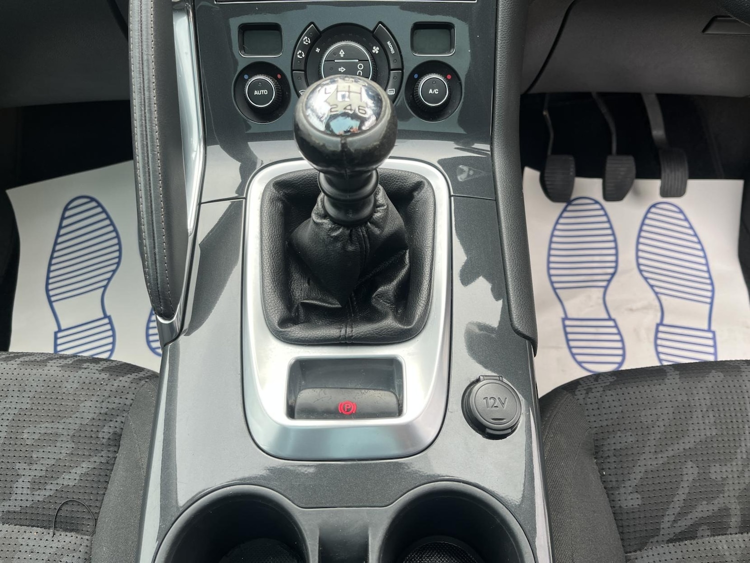 Used Peugeot 3008 2013 for sale - 77997309: Photo 15