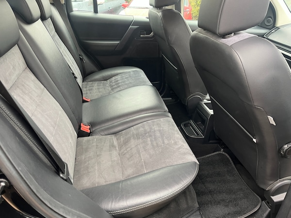 Used Land Rover Freelander 2011 for sale - 75995230: Photo 16