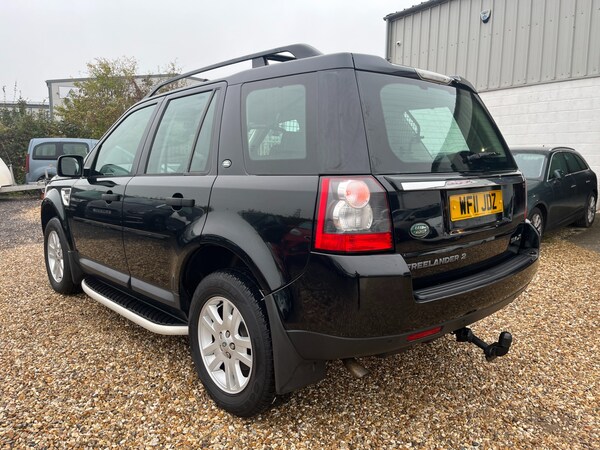 Used Land Rover Freelander 2011 for sale - 75995230: Photo 8
