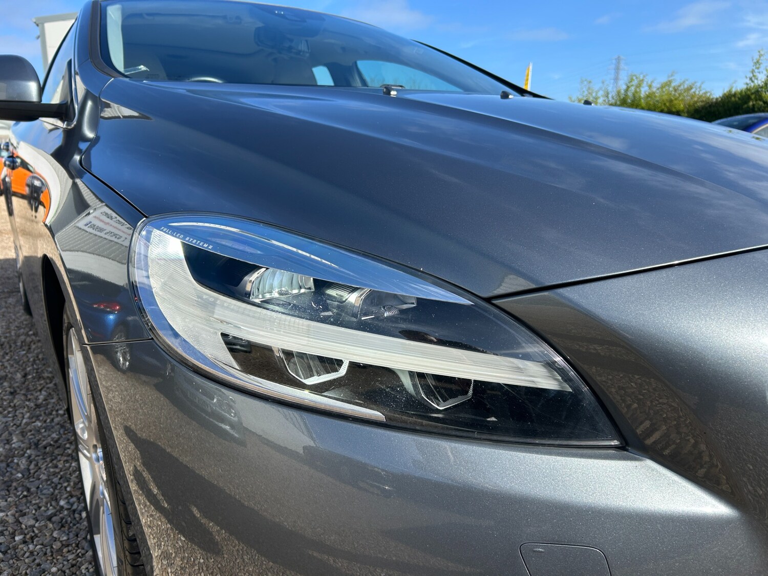 Used Volvo V40 2017 for sale - 78209844: Photo 10