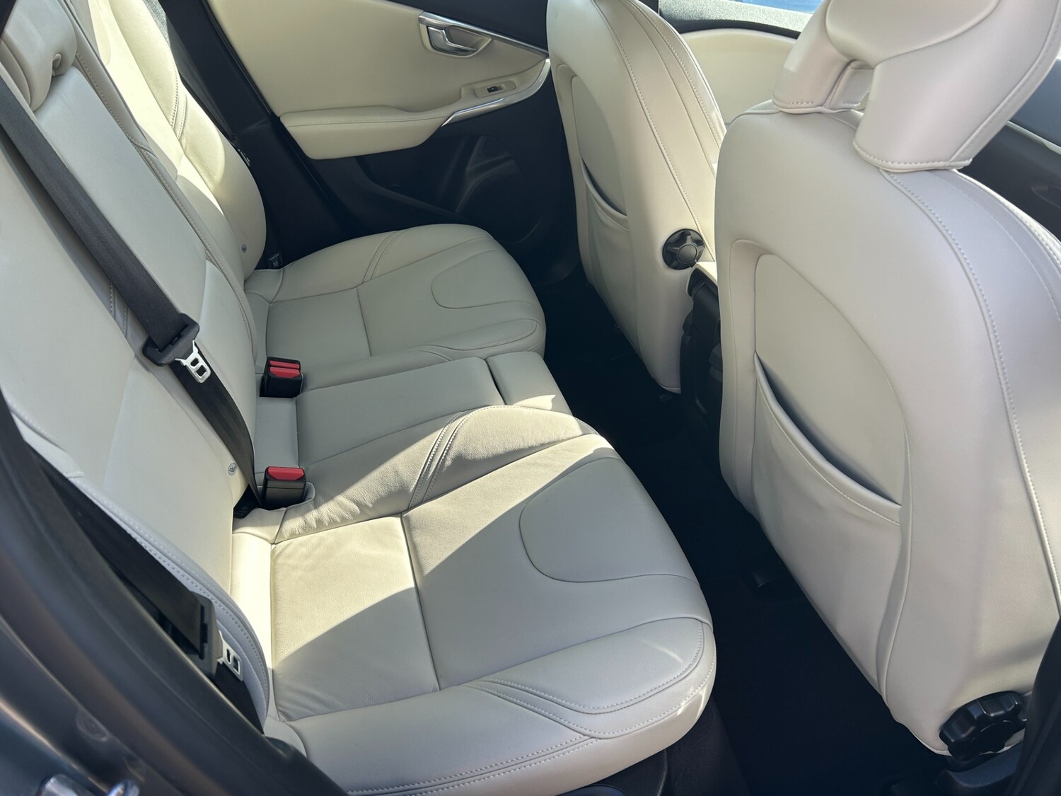 Used Volvo V40 2017 for sale - 78209844: Photo 16