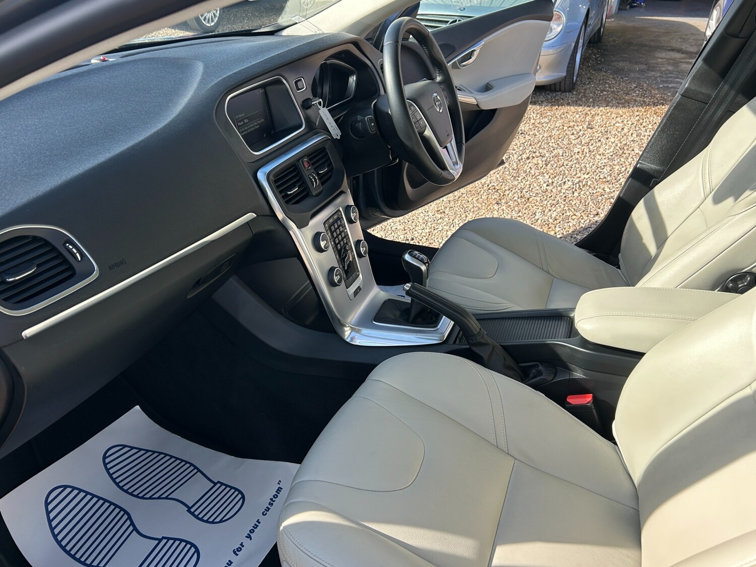 Used Volvo V40 2017 for sale - 78209844: Photo 19