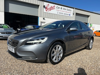 Used Volvo V40 2017 for sale - 78209844: Photo