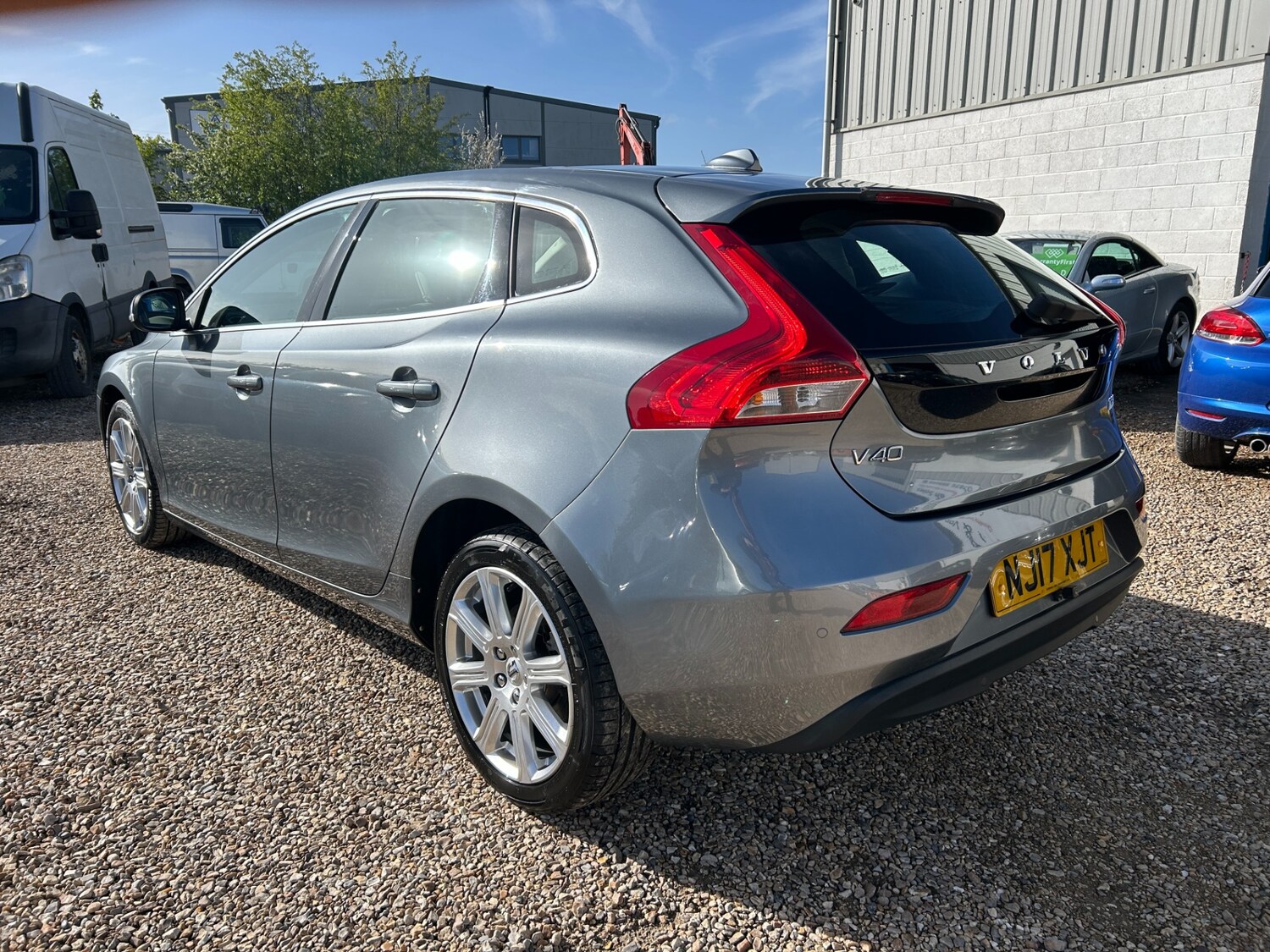 Used Volvo V40 2017 for sale - 78209844: Photo 8
