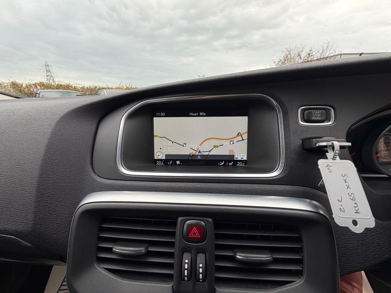 Used Volvo V40 2015 for sale - 77830636: Photo 15