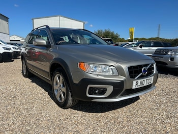 Used Volvo XC70 2010 for sale - 79558055: Photo