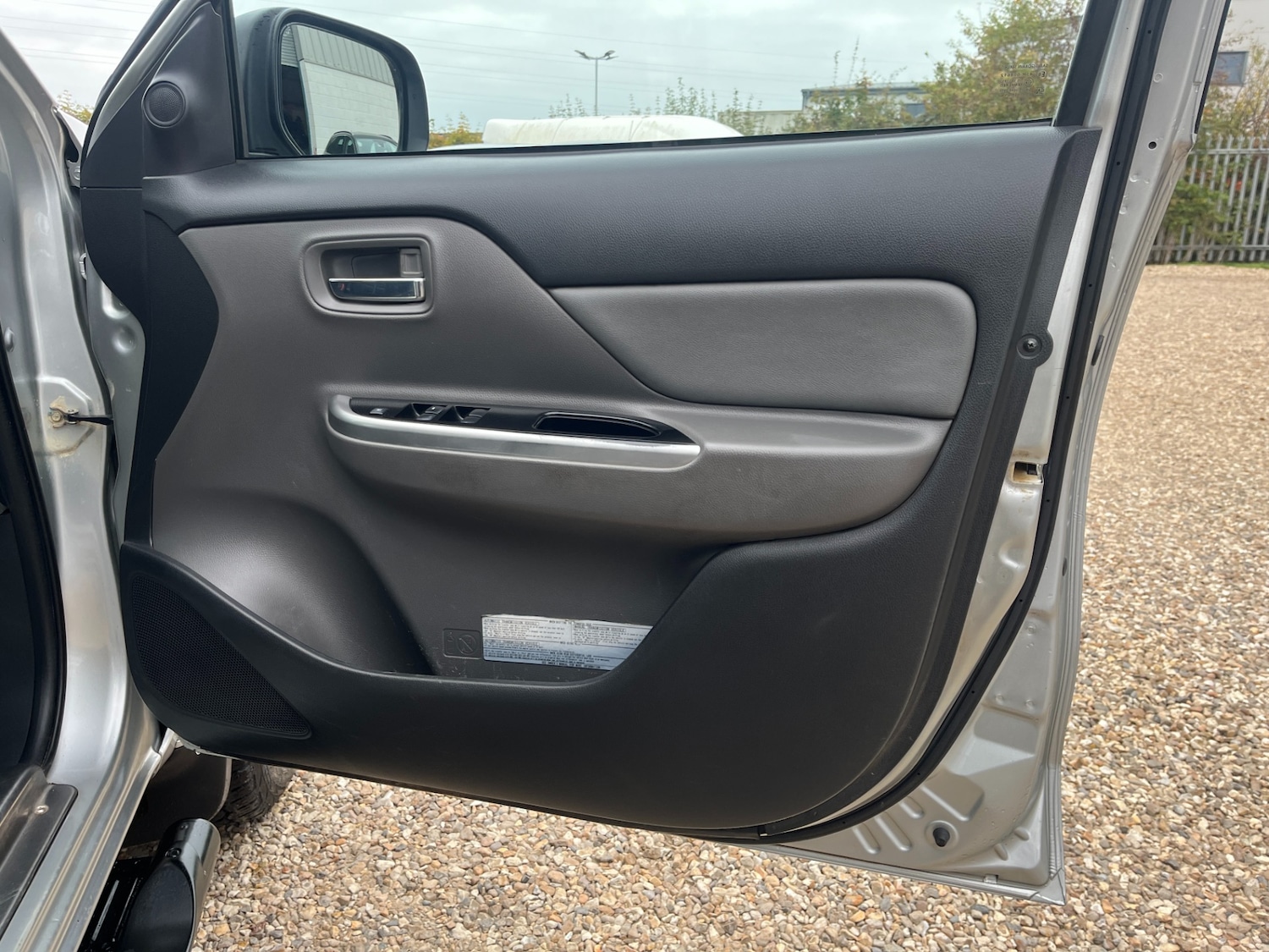 Used Mitsubishi L200 2016 for sale - 75995875: Photo 11