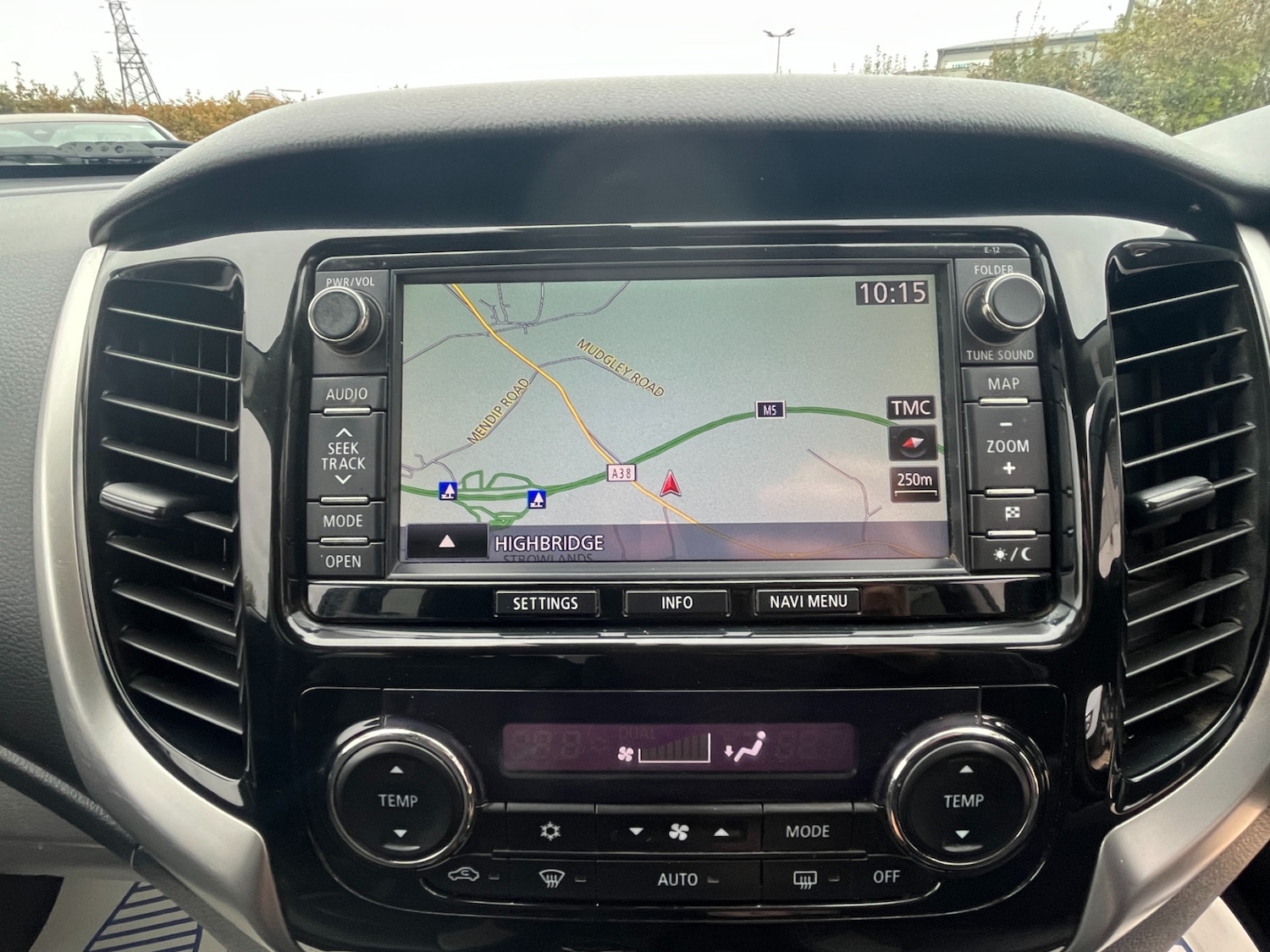 Used Mitsubishi L200 2016 for sale - 75995875: Photo 14