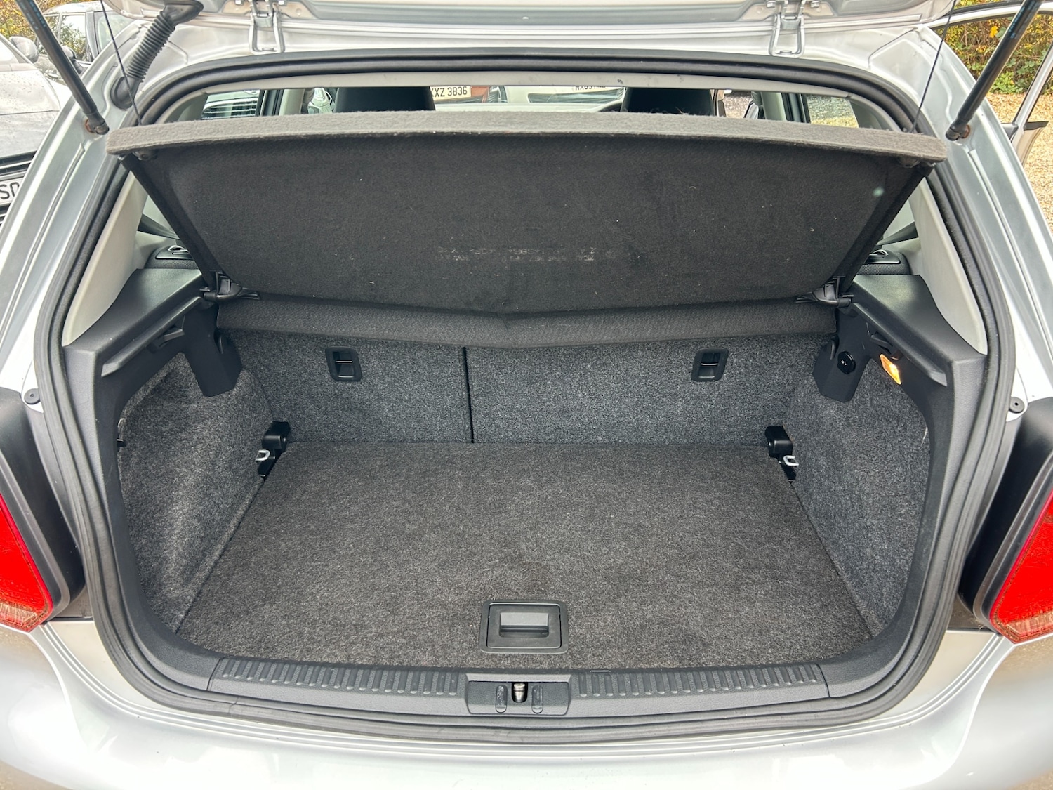 Used Volkswagen Polo 2010 for sale - 76262895: Photo 17