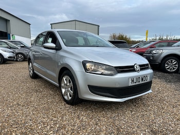 Used Volkswagen Polo 2010 for sale - 76262895: Photo