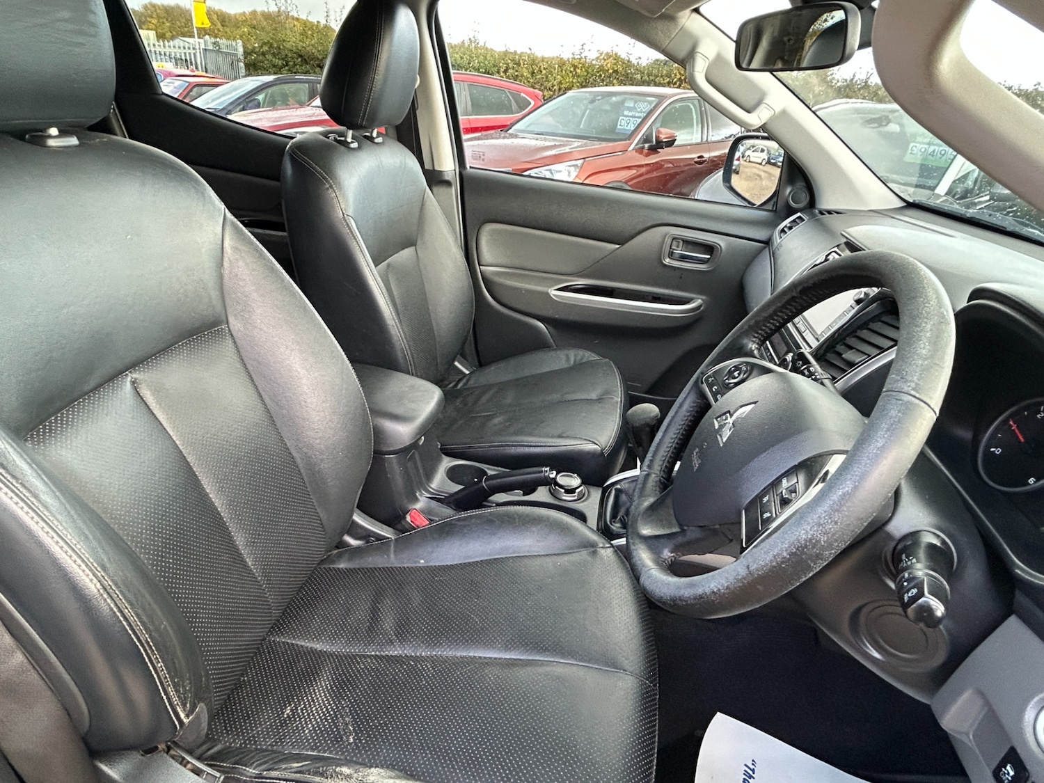 Used Mitsubishi L200 2015 for sale - 76126528: Photo 11