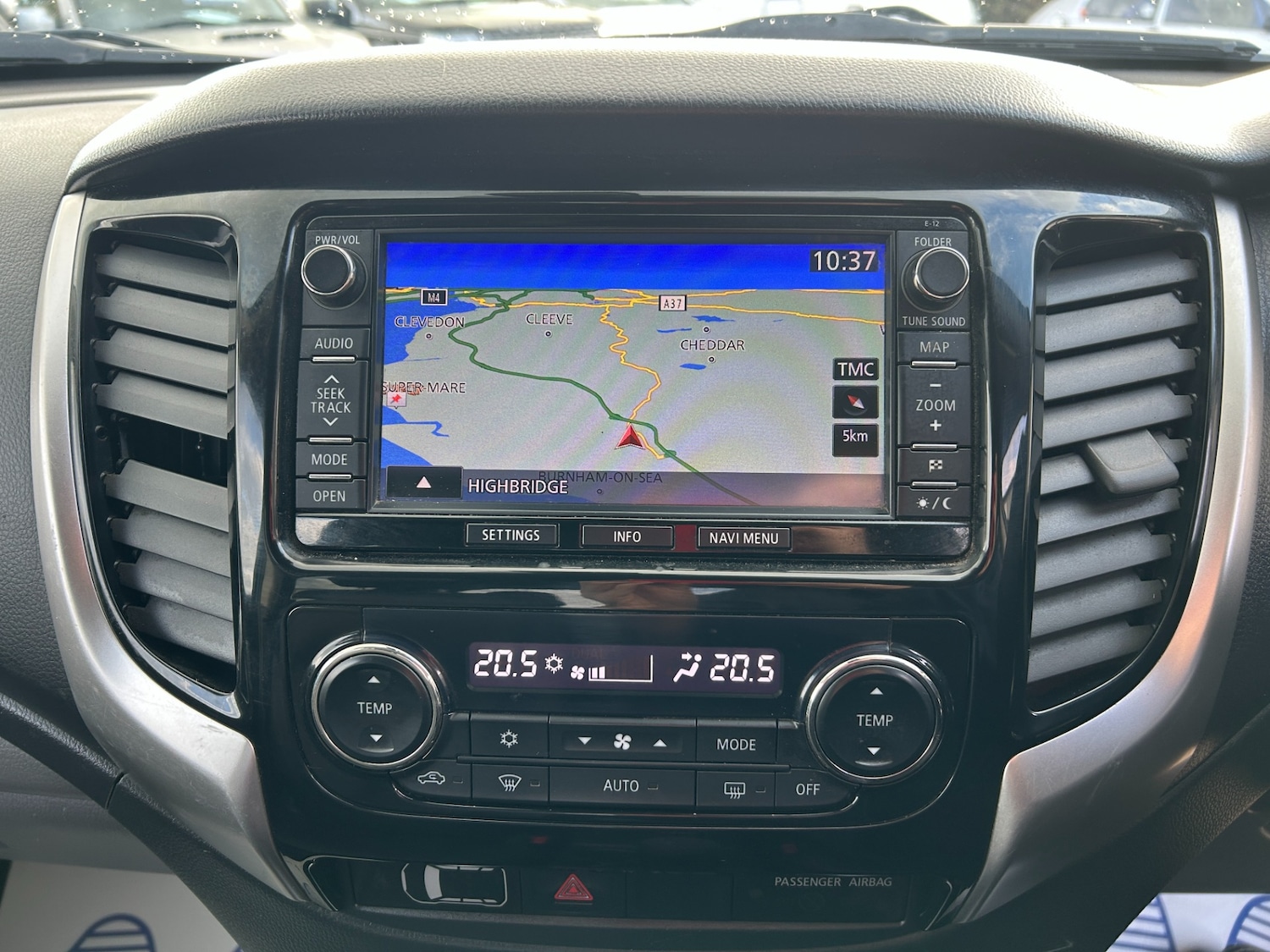 Used Mitsubishi L200 2015 for sale - 76126528: Photo 13