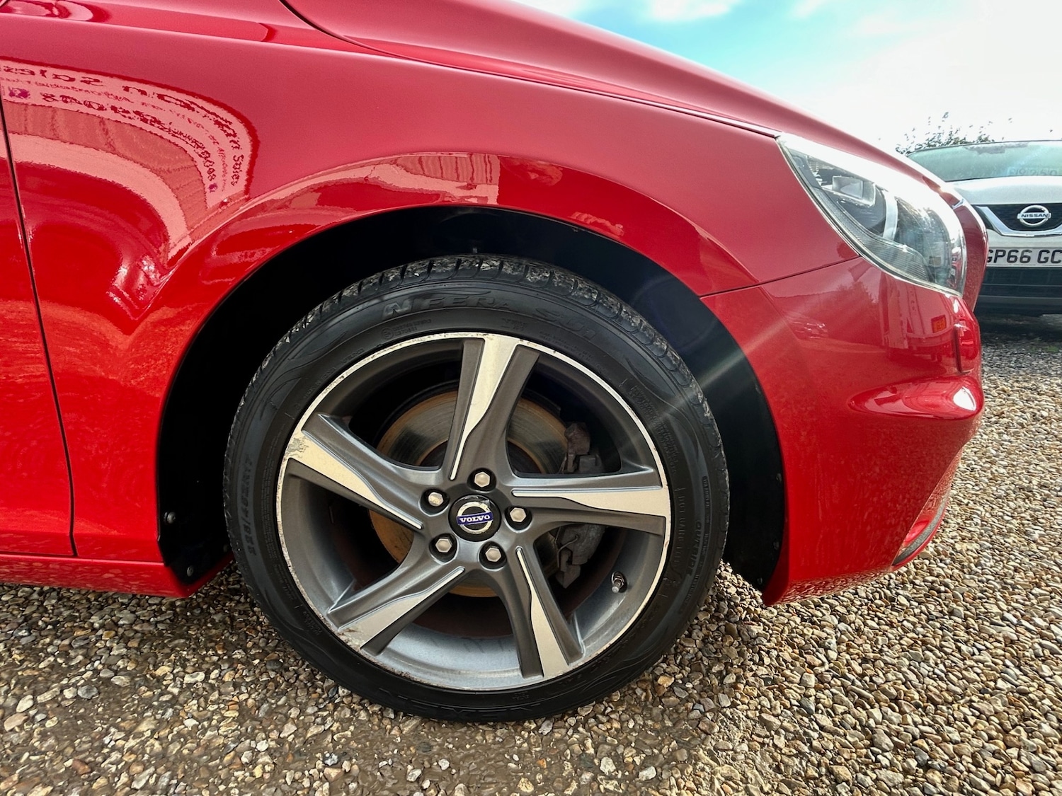 Used Volvo V40 2014 for sale - 75618461: Photo 10