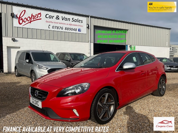 Used Volvo V40 2014 for sale - 75618461: Photo 1
