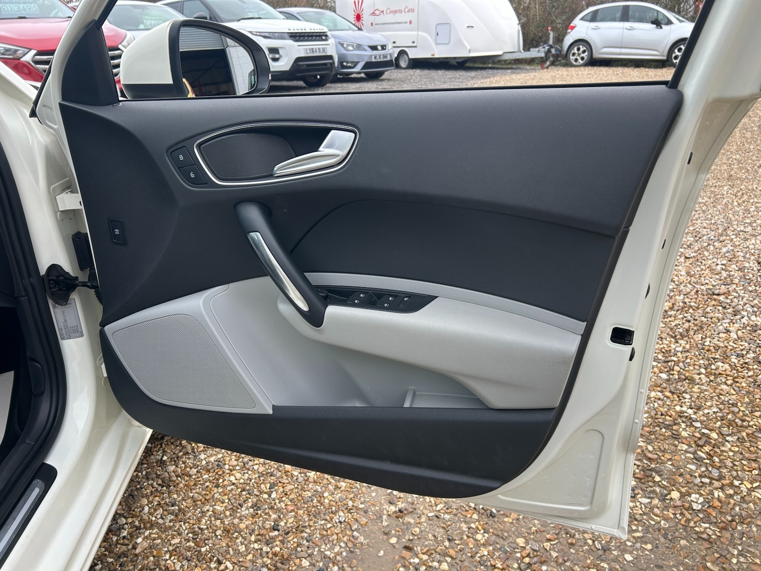 Used Audi A1 2012 for sale - 77352222: Photo 11