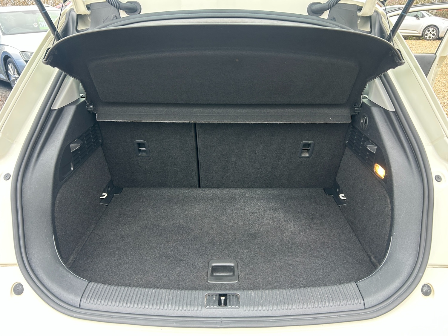 Used Audi A1 2012 for sale - 77352222: Photo 17