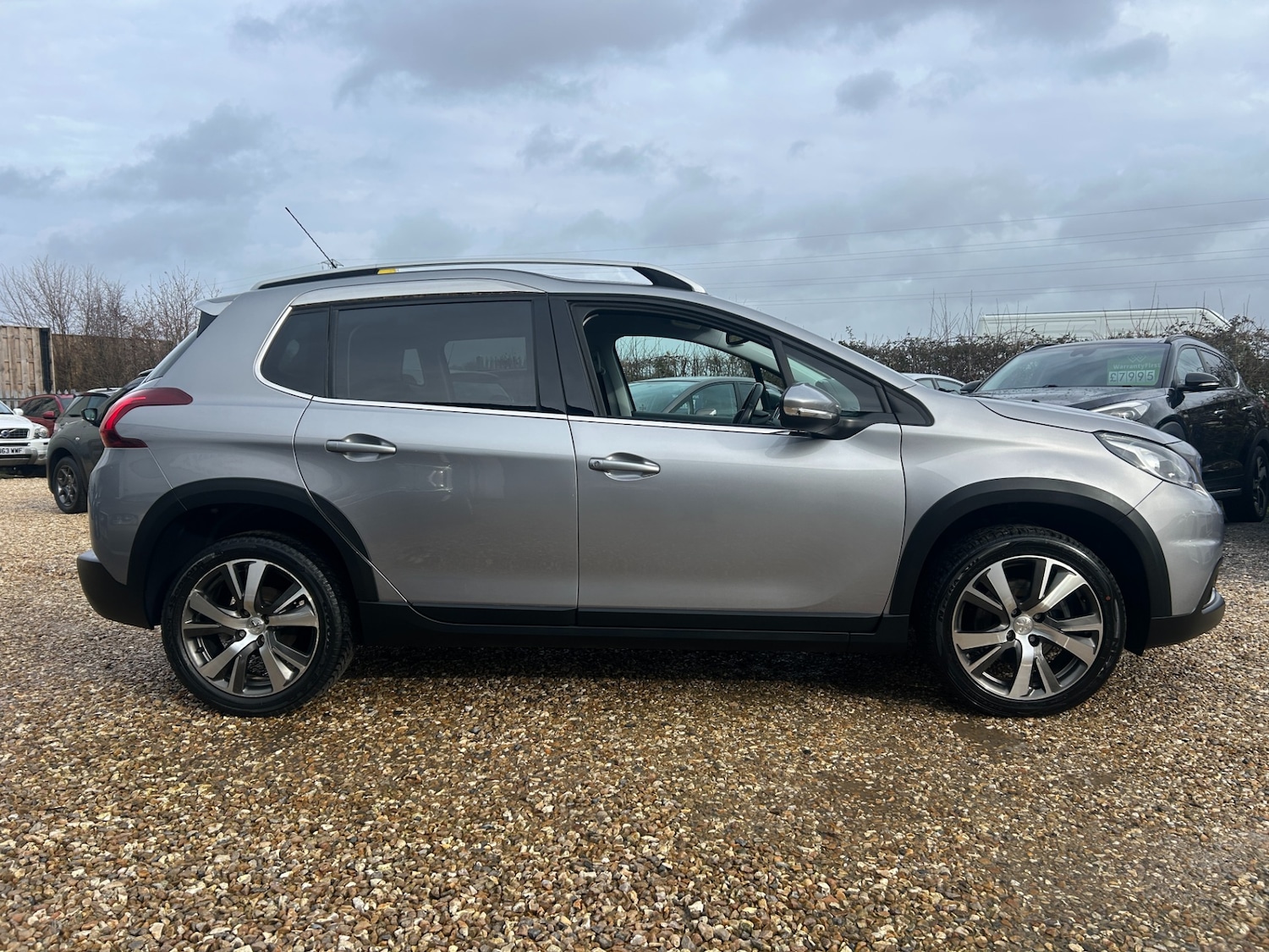 Used Peugeot 2008 2018 for sale - 77223102: Photo 4
