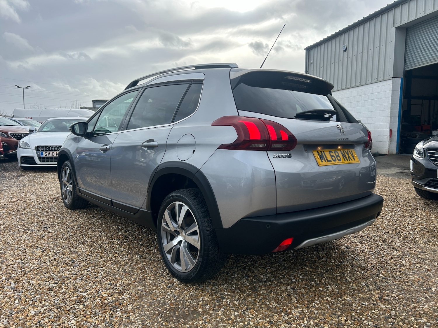 Used Peugeot 2008 2018 for sale - 77223102: Photo 7