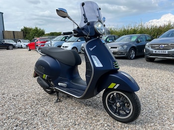 Used Piaggio VESPA 2023 for sale - bike-71341475: Photo