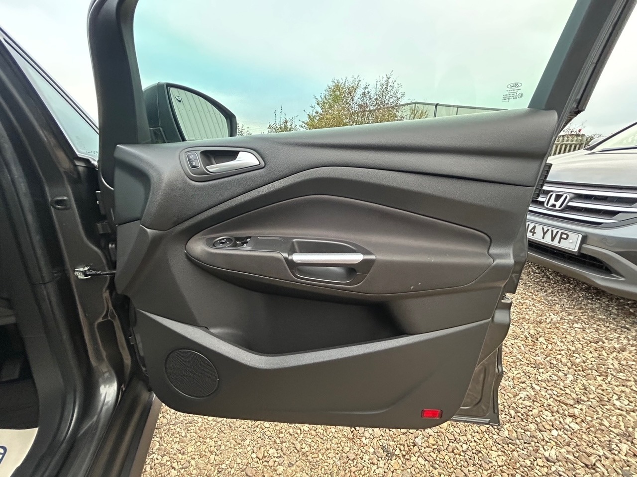 Used Ford C-Max 2016 for sale - 76219244: Photo 12