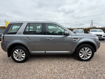 Used Land Rover Freelander 2014 for sale - 76232867: Photo