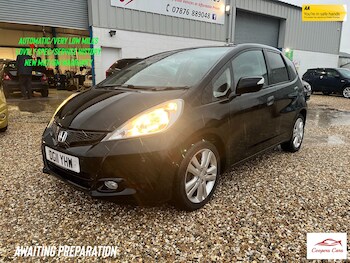 Used Honda Jazz 2011 for sale - 77261903: Photo