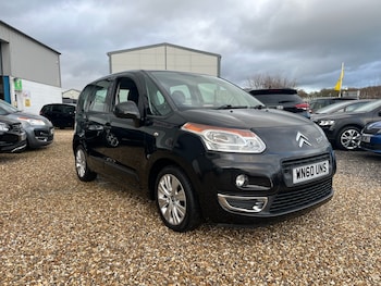 Used Citroen C3 Picasso 2010 for sale - 77235632: Photo
