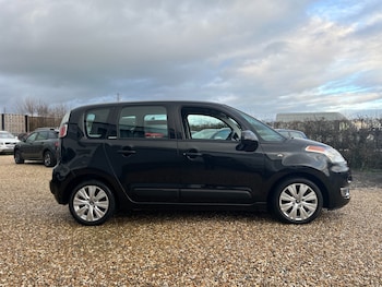 Used Citroen C3 Picasso 2010 for sale - 77235632: Photo