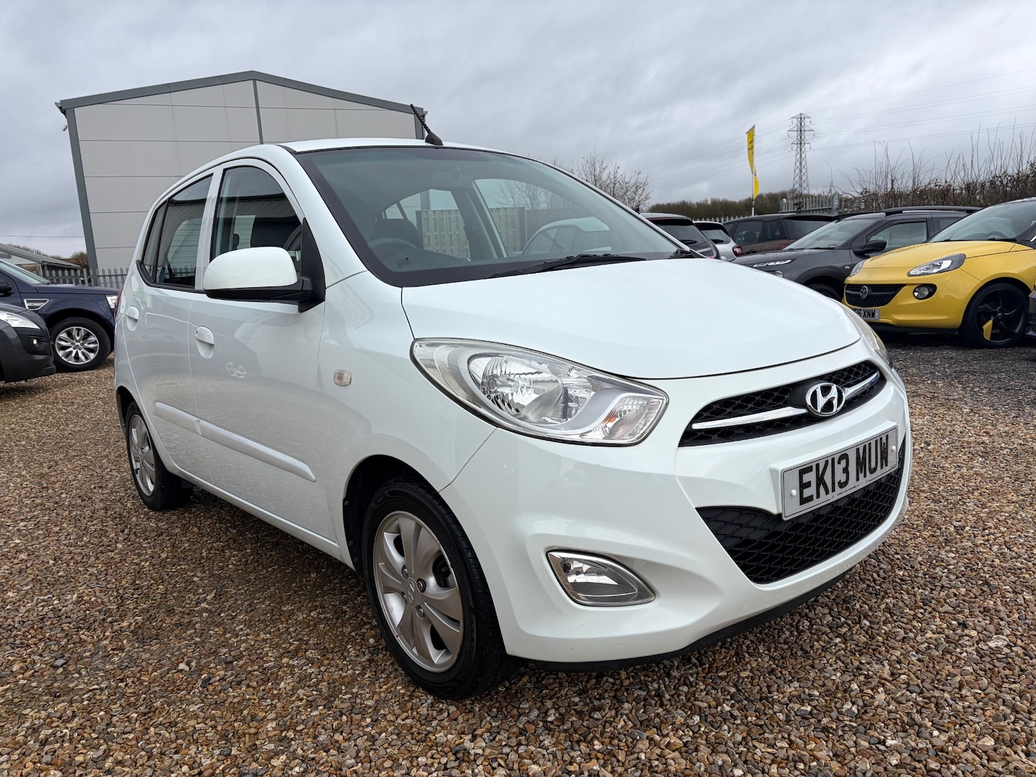 Used Hyundai i10 2013 for sale - 77529812: Photo 3