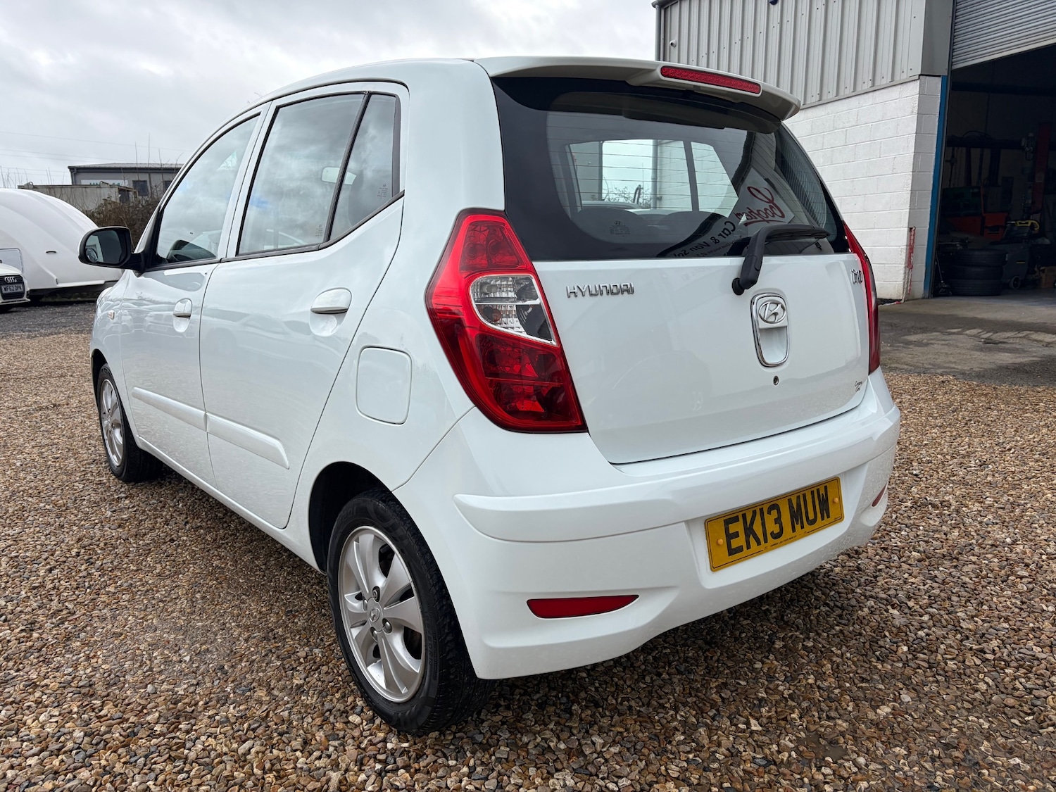 Used Hyundai i10 2013 for sale - 77529812: Photo 7