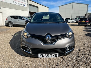 Used Renault Captur 2015 for sale - 77760704: Photo