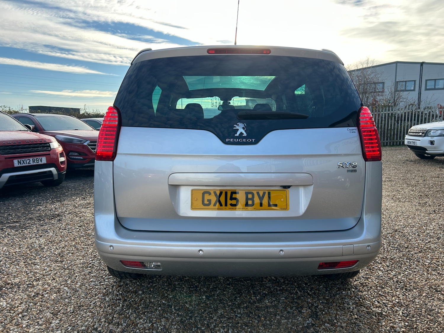 Used Peugeot 5008 2015 for sale - 76650283: Photo 7