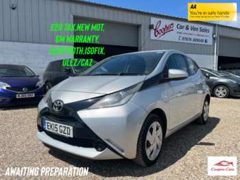 2015 (15) - 1.0 VVT-i X-Play 5dr