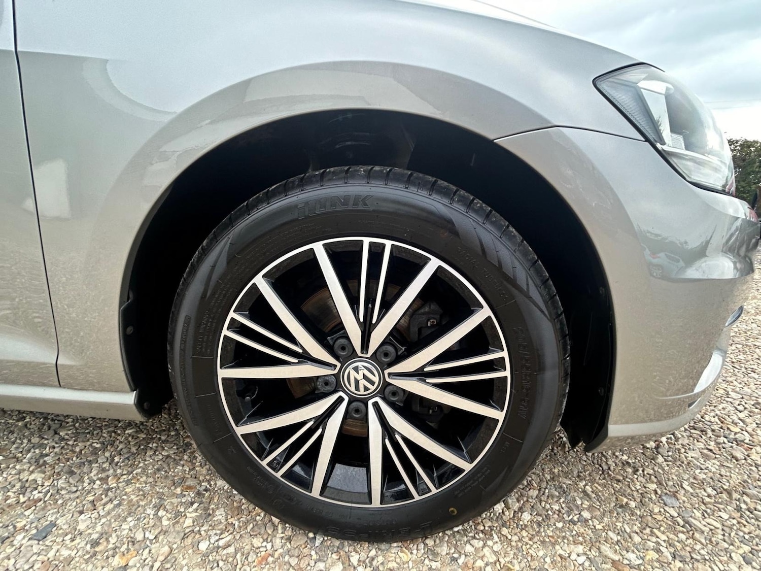 Used Volkswagen Golf 2017 for sale - 77819020: Photo 10