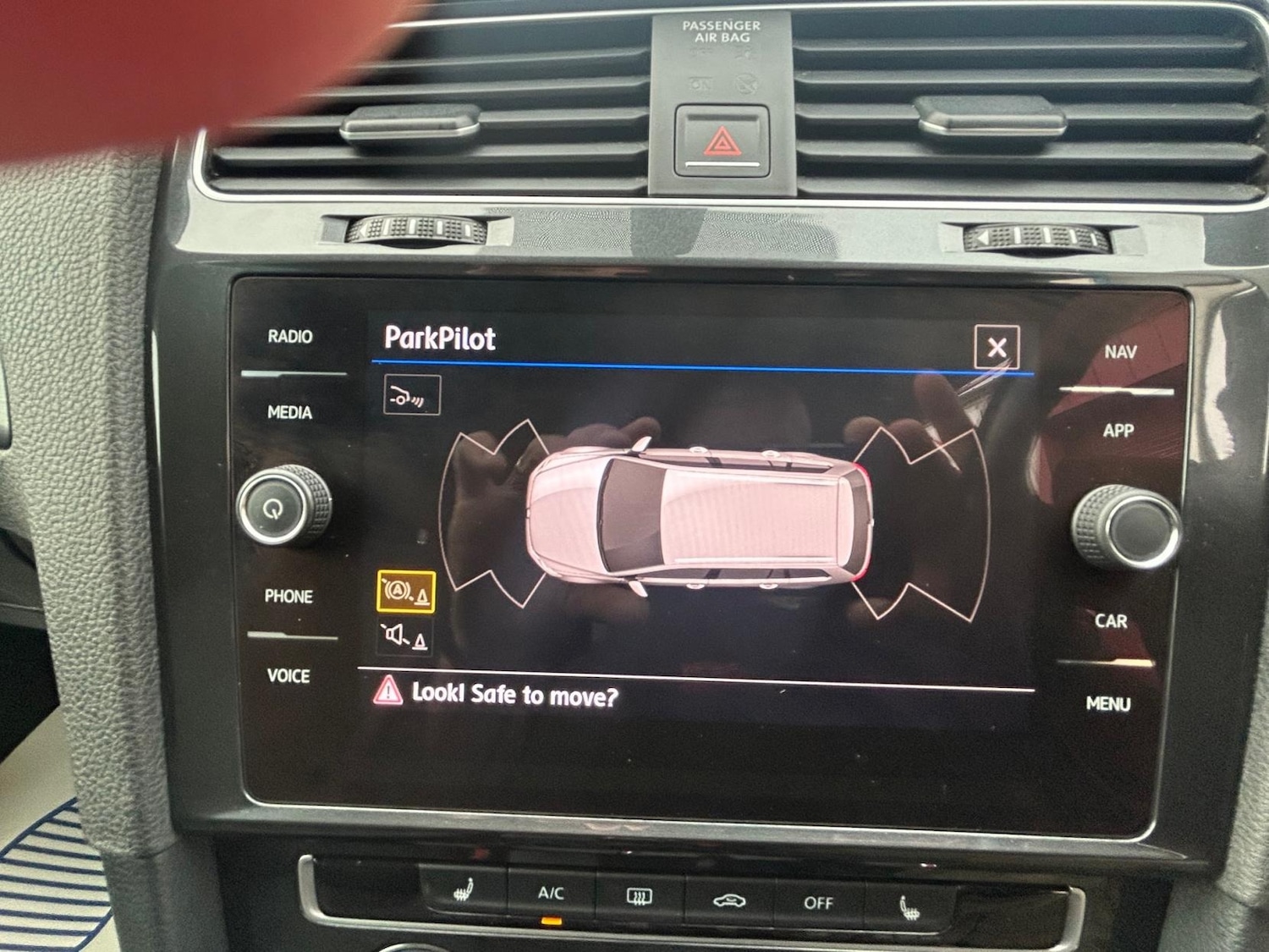 Used Volkswagen Golf 2017 for sale - 77819020: Photo 14